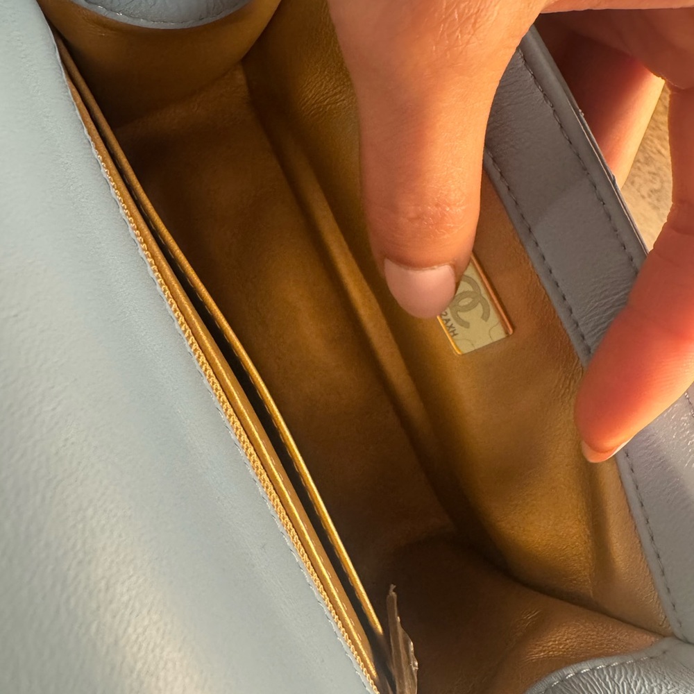 CHANEL NIB Pearl Crush 2022 Square Mini Flap Bag Quilted Purse Light Blue Gold - Picture 10 of 11